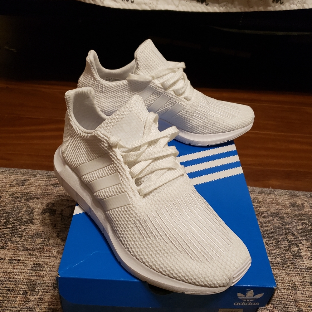Womens Adidas Swift Run J Mono white shoes